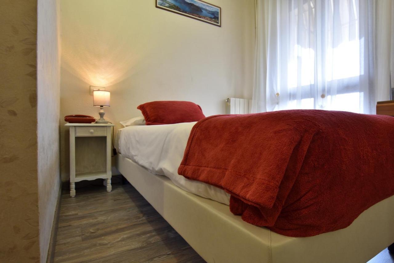 Hotel Milano Iseo Bagian luar foto