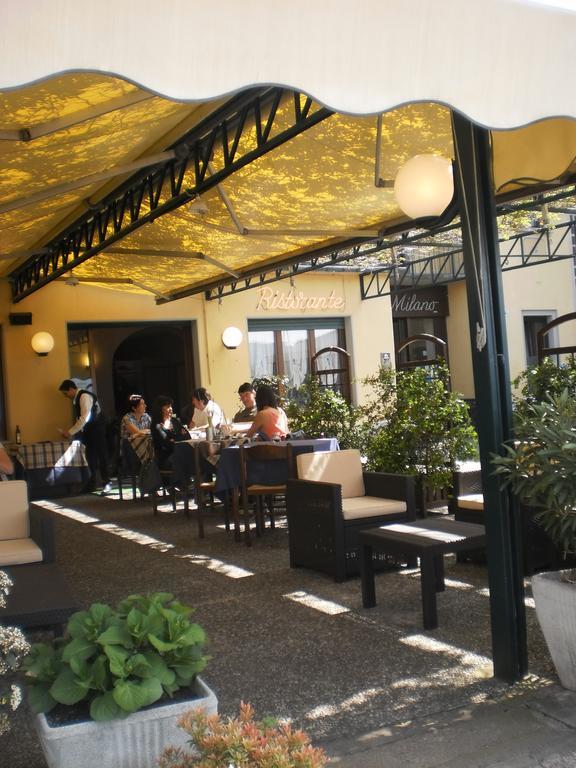 Hotel Milano Iseo Bagian luar foto