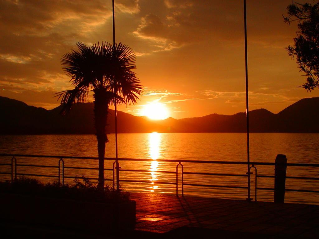 Hotel Milano Iseo Bagian luar foto