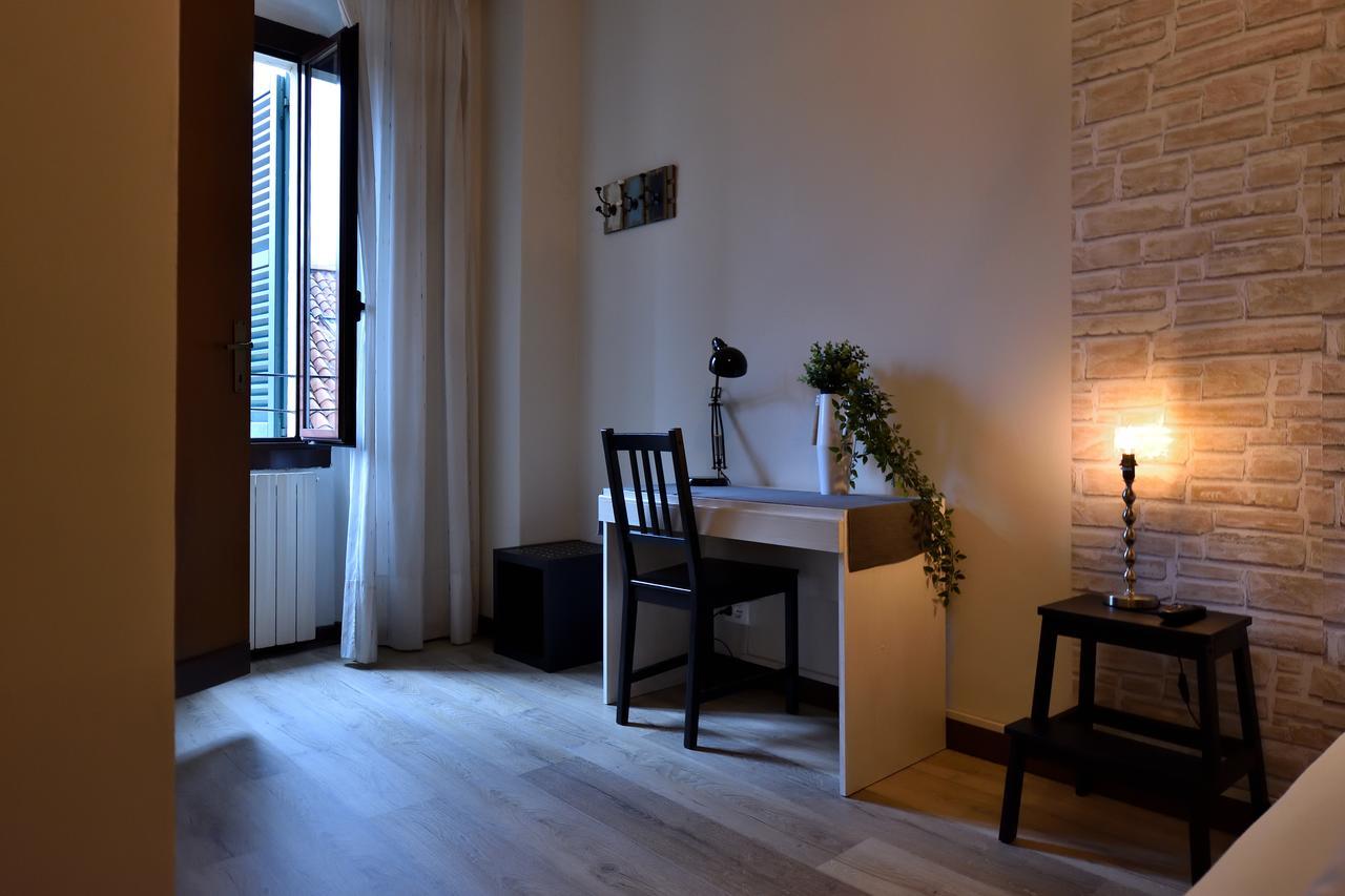 Hotel Milano Iseo Bagian luar foto