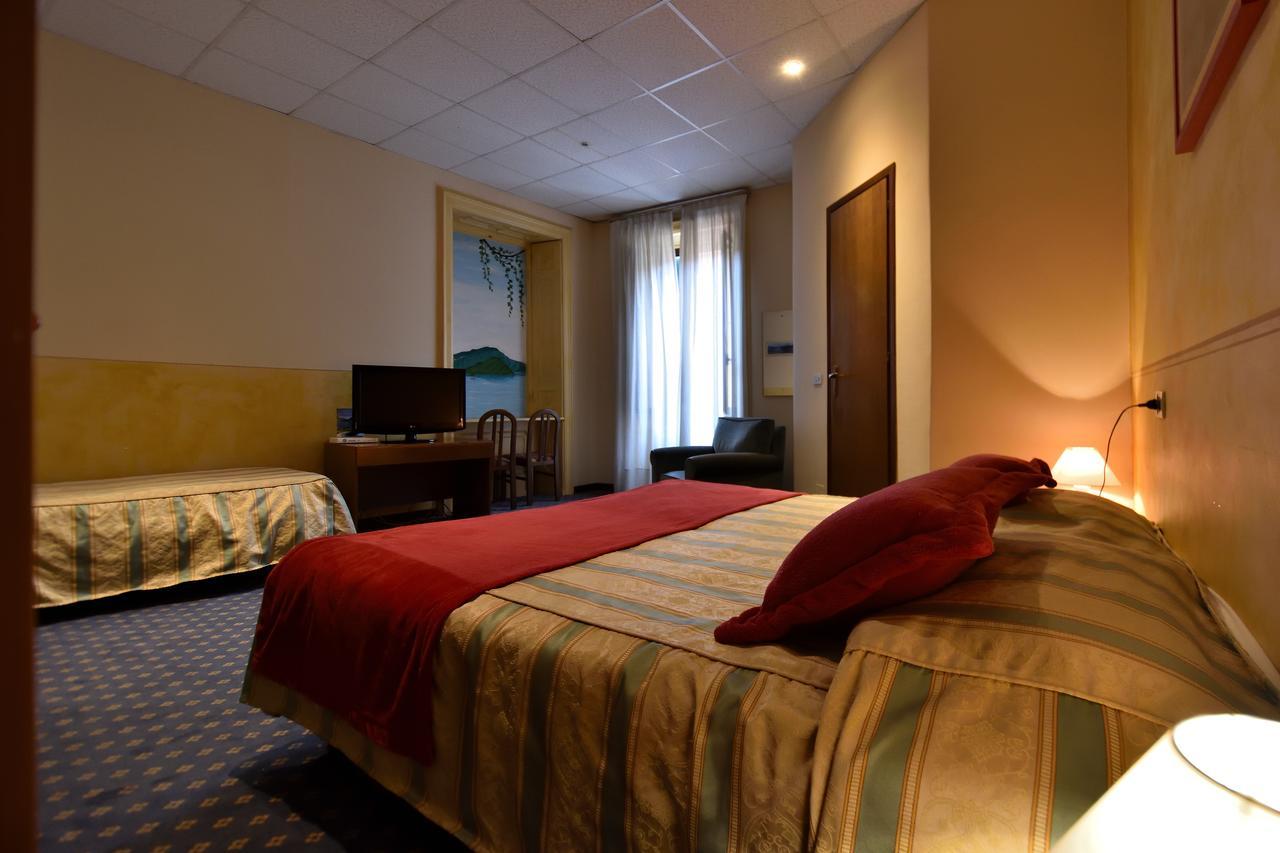 Hotel Milano Iseo Bagian luar foto